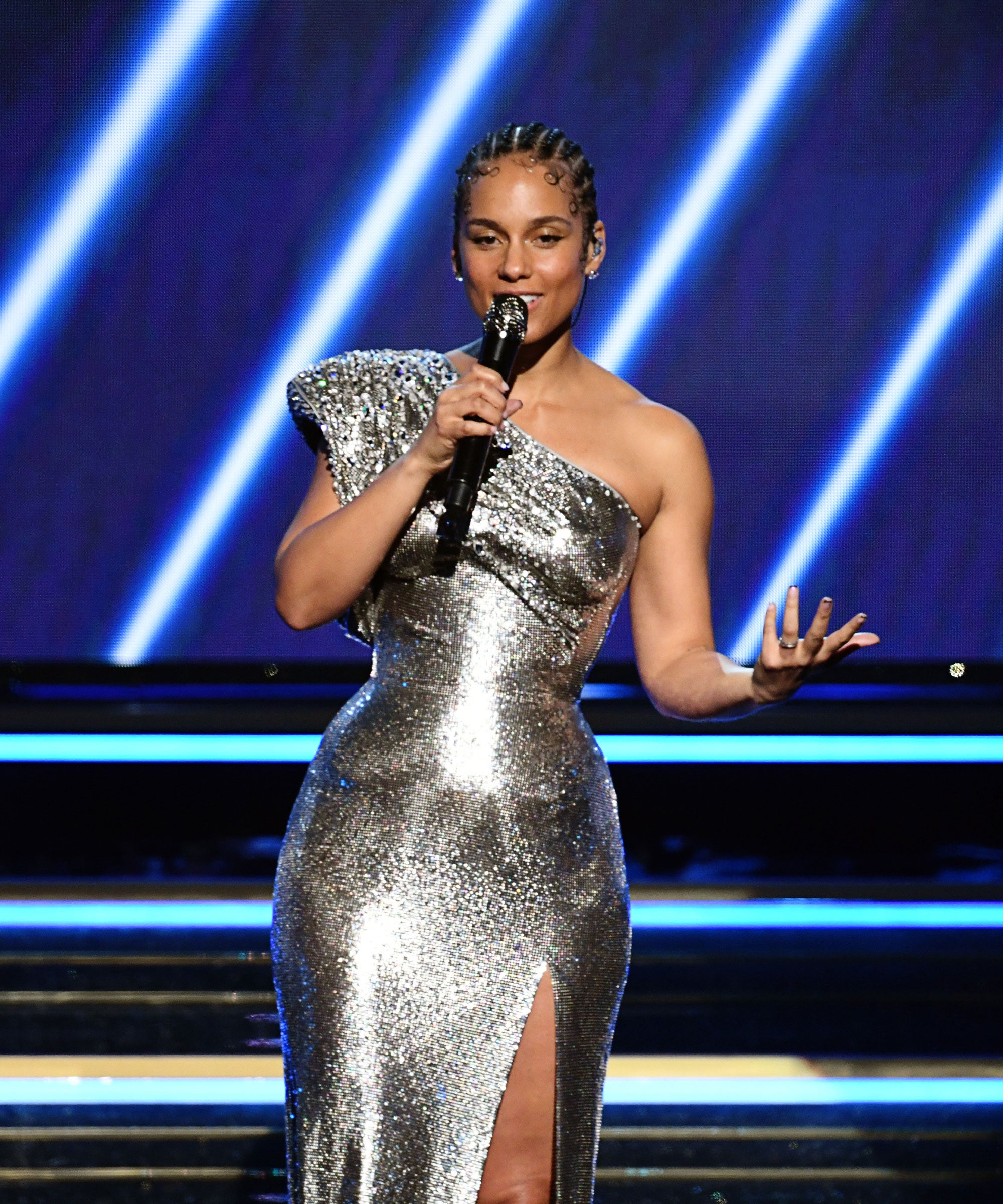 alicia keys grammy dress