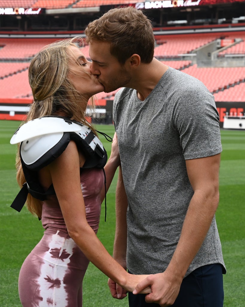 The Bachelor Season 24, Episode 4 The Bachelor Season 24 Episode 4,