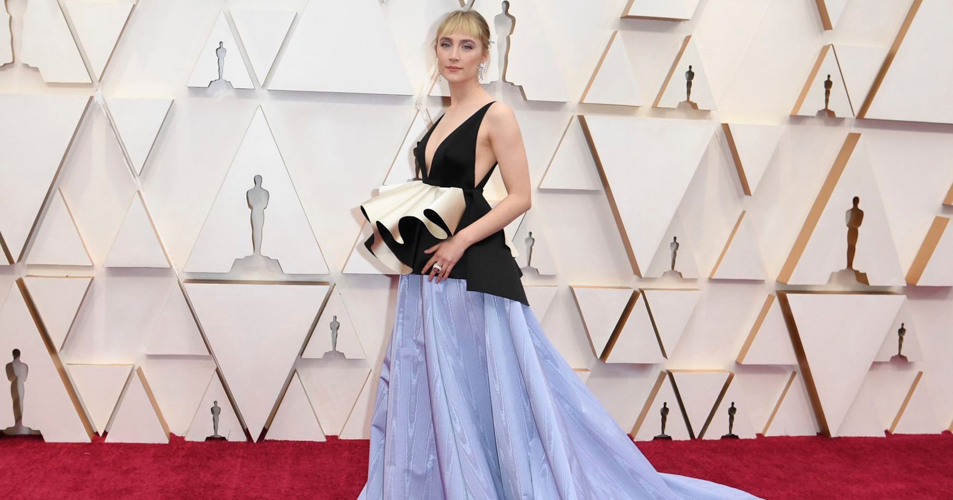 Rebel Wilson Oscars Gold Dress - Rwanda 24