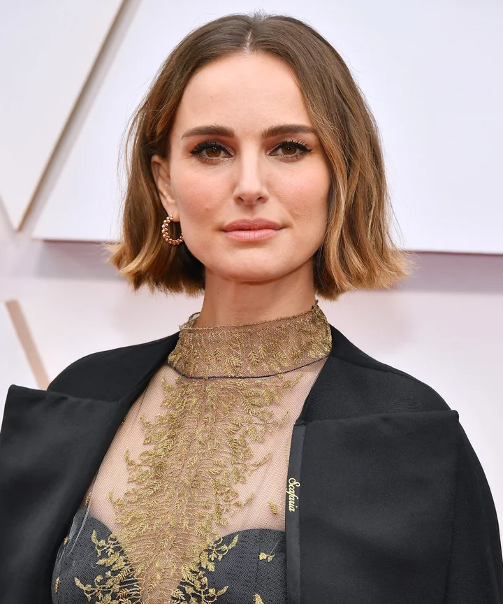 Natalie Portman Has Blunt Bob For Oscars 2020