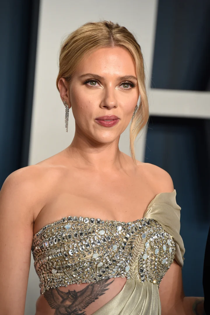 Scarlett Johansson Tattoos Are Back For The Oscars 2020