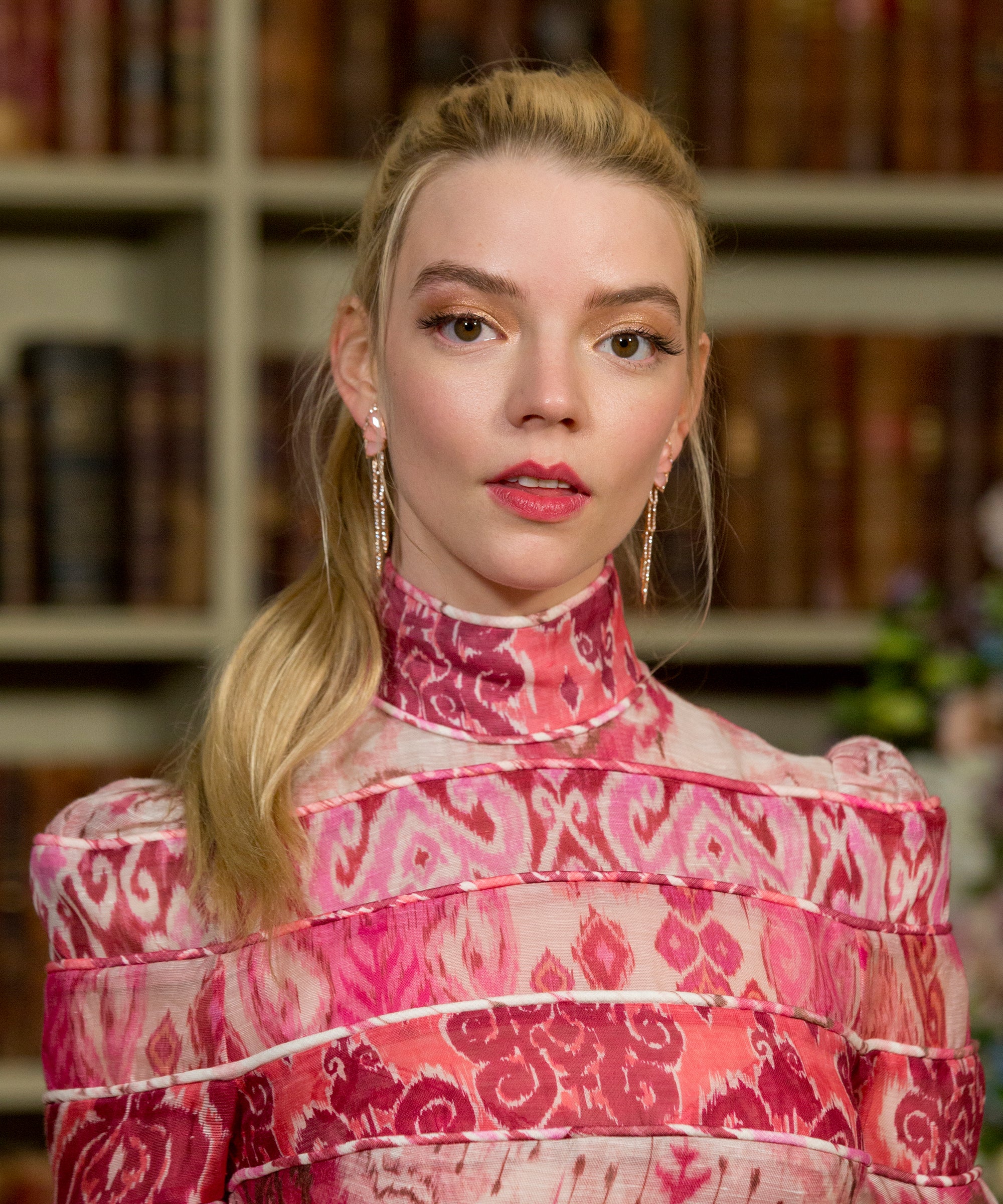 2020 Emma Movie Cast Guide Anya Taylor Joy