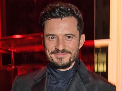 Charlize Theron Wore Tiffany Necklace To Hide Her Roots