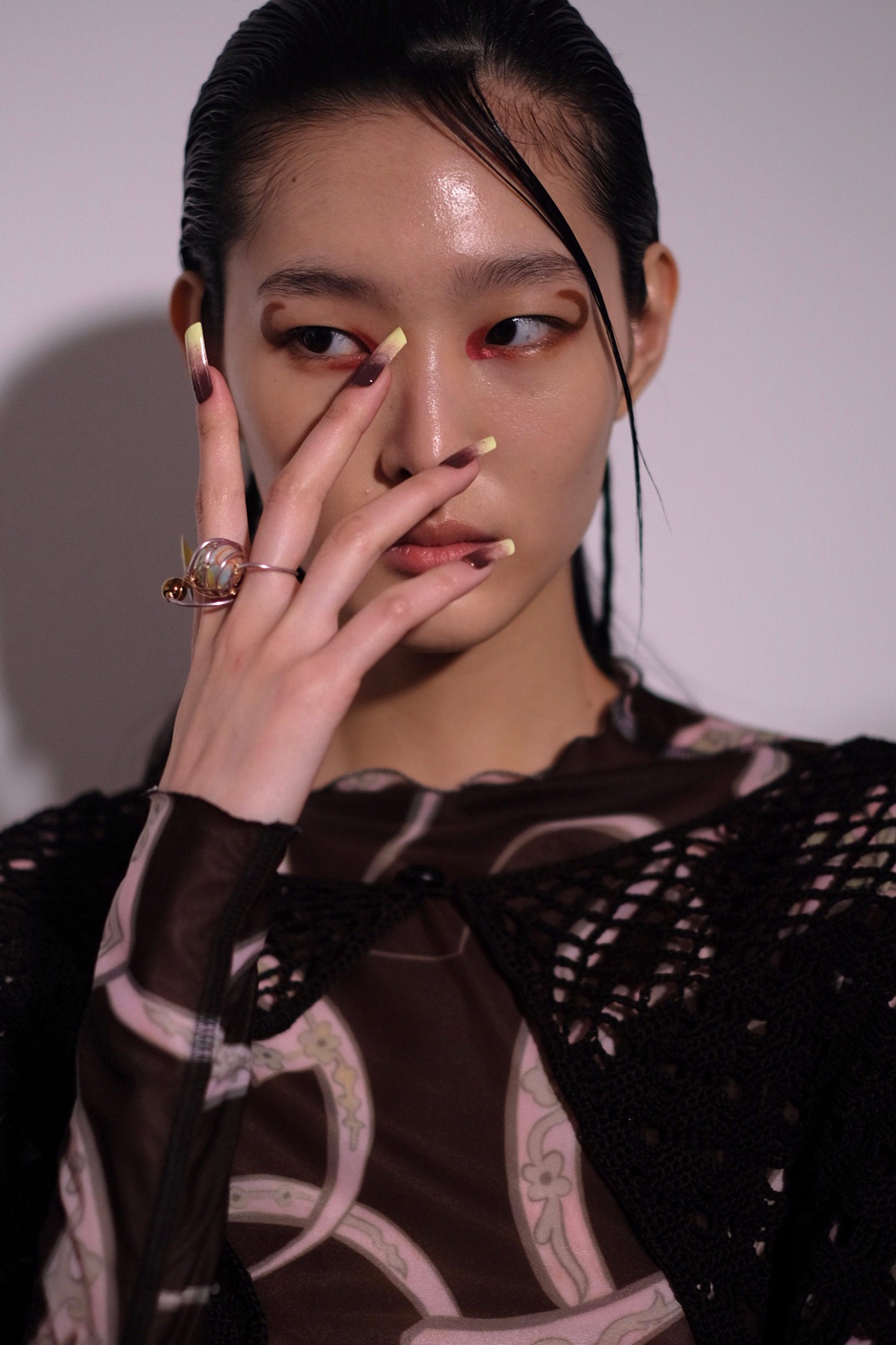 The Coolest Makeup Looks From London Fashion Week – CR Fashion Book