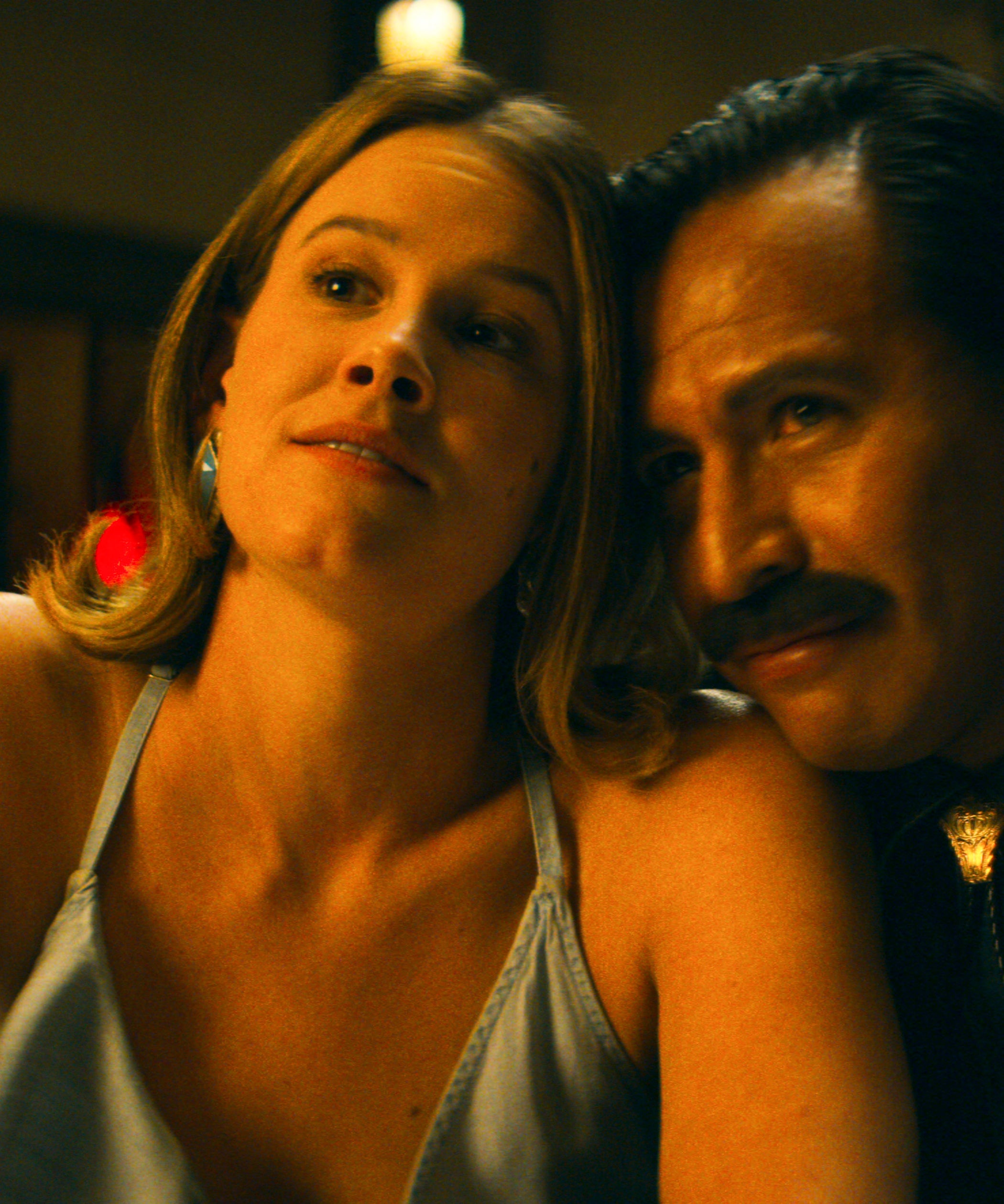 Sosie Bacon Talks Love Story in Narcos: Mexico Season Two Premier! 