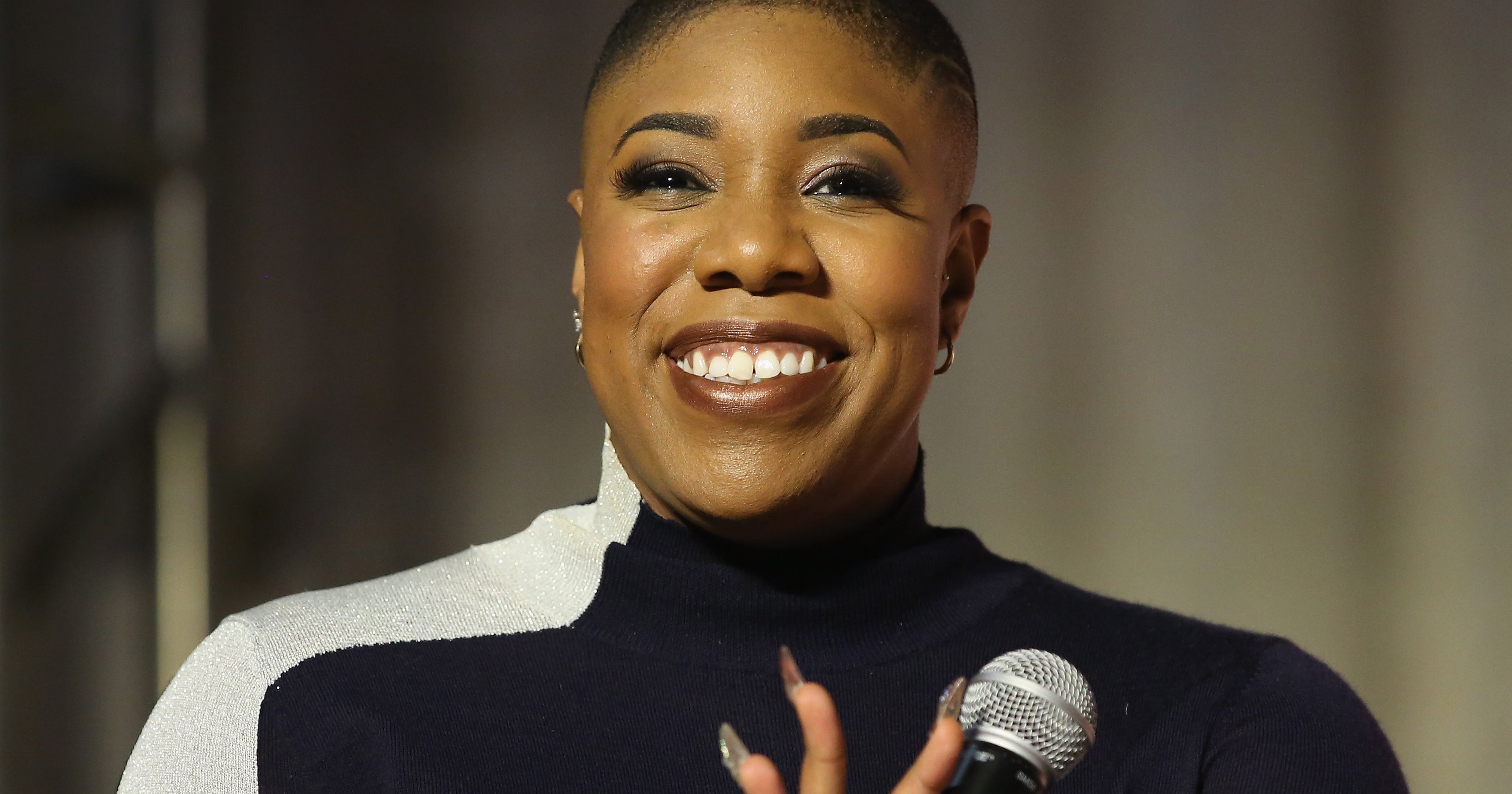 symone-sanders-decks-dairy-protestor-at-joe-biden-rally