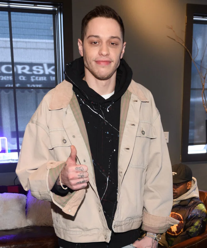 Get Pete Davidson S Snl Absence Sparks Rumors He S Leaving Free HD Wallpaper Pete Davidson S Snl Absence Sparks Rumors He S Leaving Free