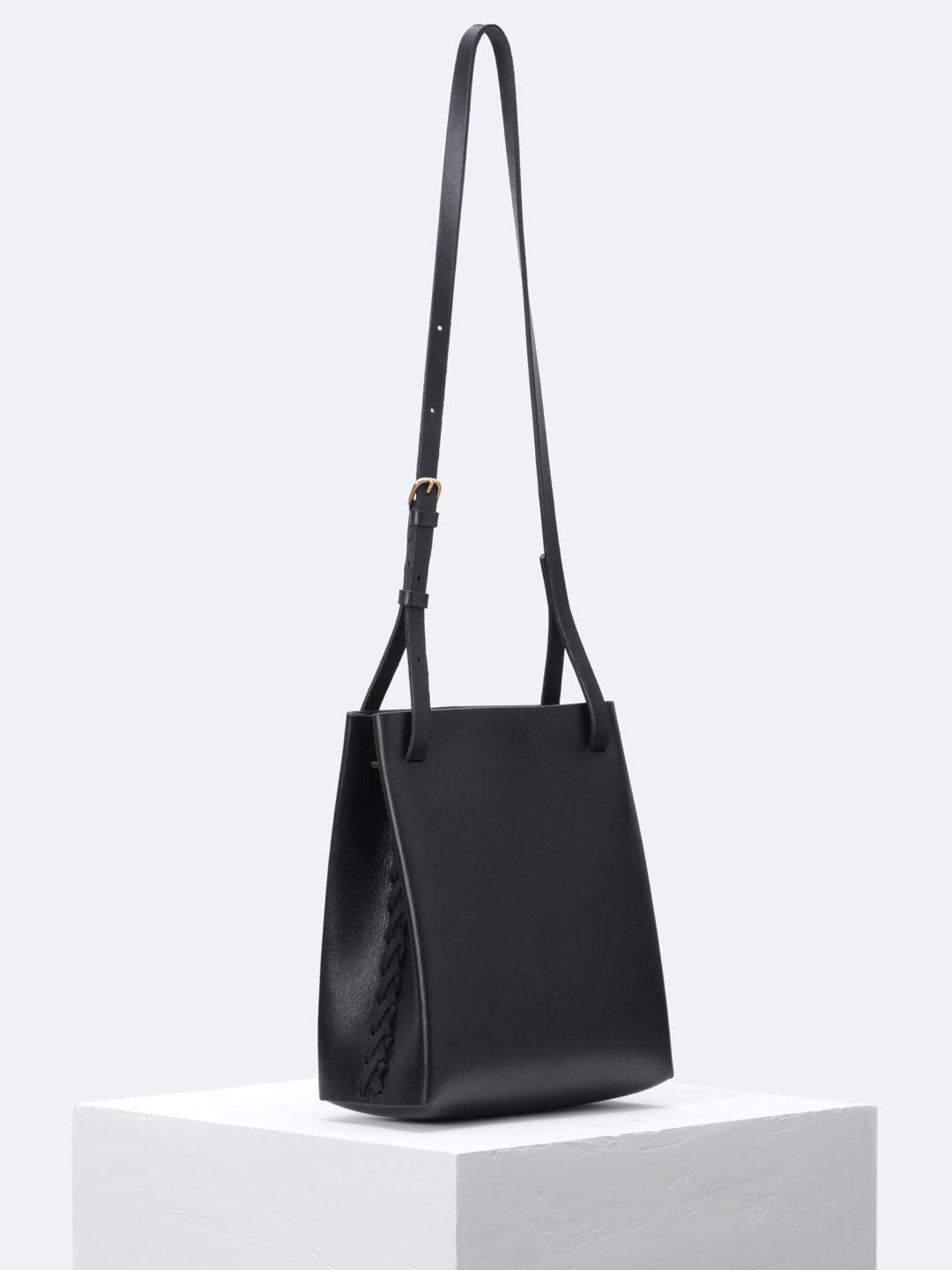 Canadian handbag discount designers