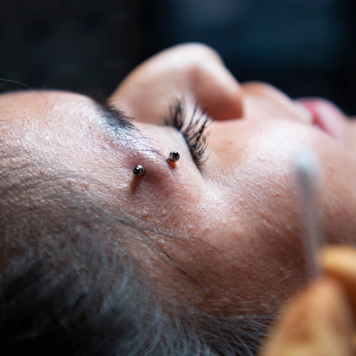 see what an eyebrow piercing looks like up close video
