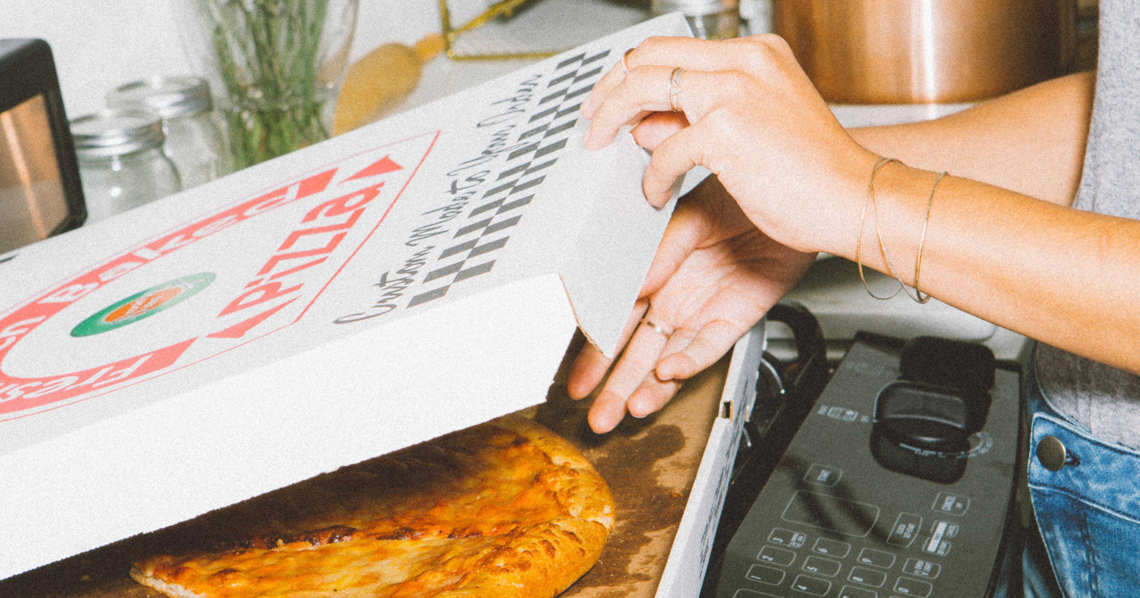 NoContact Food Delivery To Order Safe Amid Coronavirus