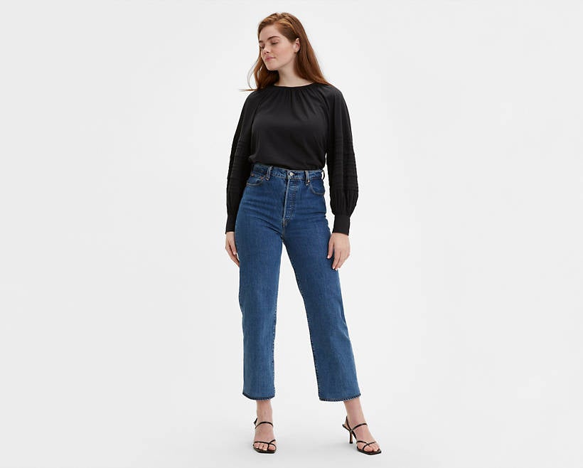 Levi’s + Ribcage Straight Ankle Jeans