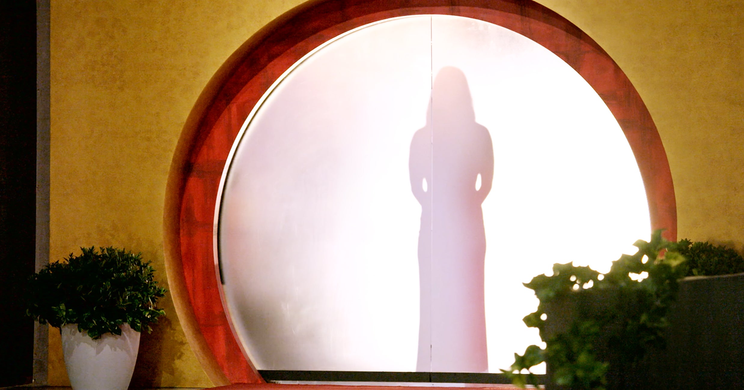 Love Is Blind, The Circle Renewed For Season 2 Netflix