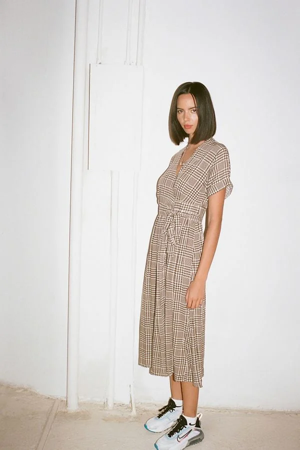 Urban outfitters gabrielle top linen midi wrap dress