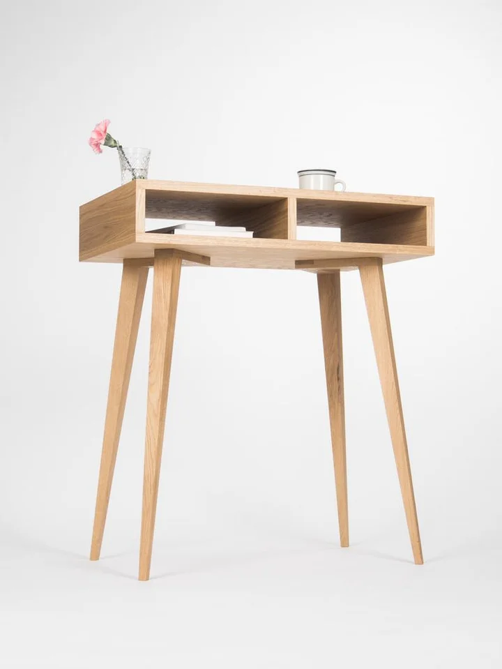 Best Desks For Small Living Spaces Homes 2020