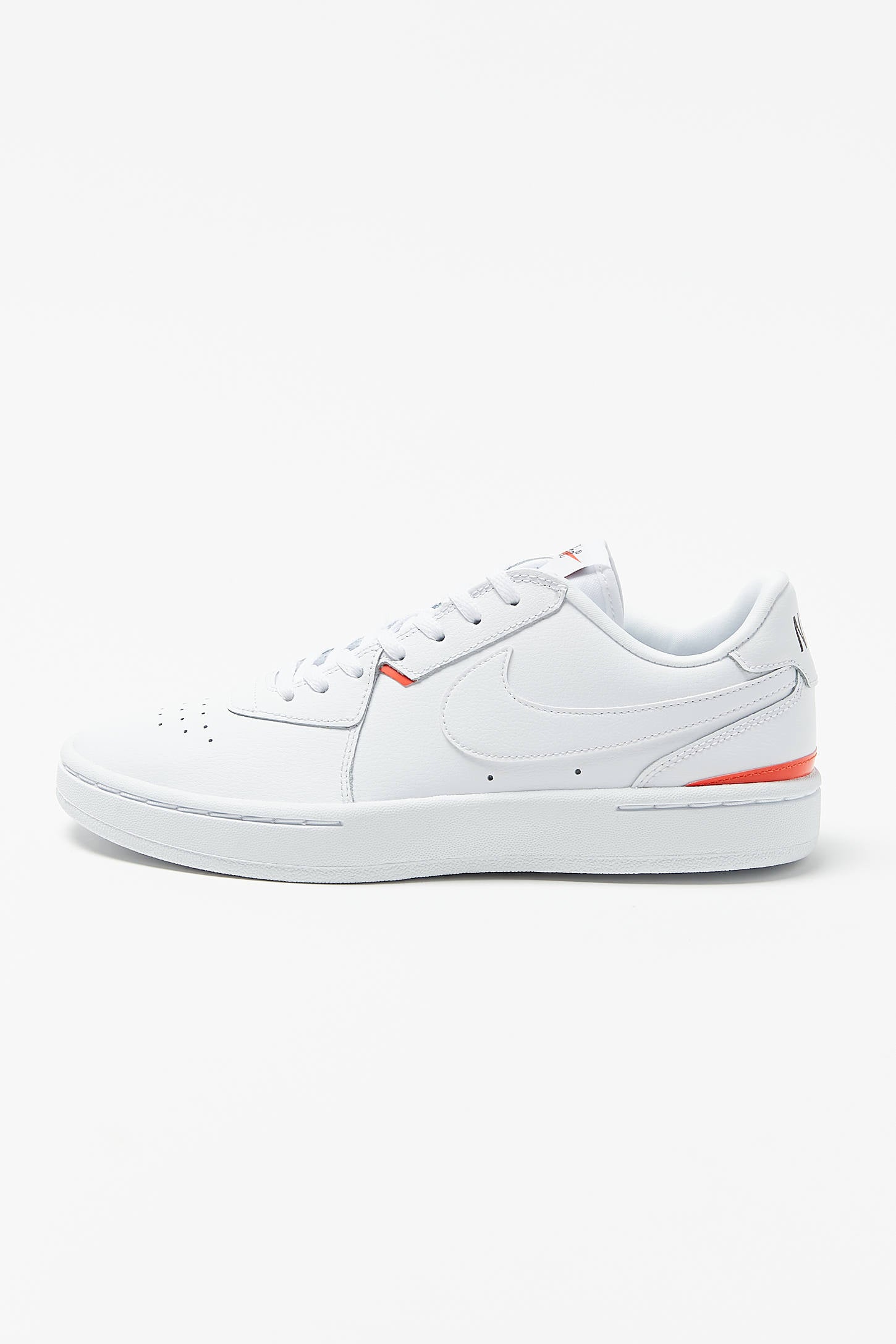 大人女性の Nike Sneaker Blanc Court + 靴