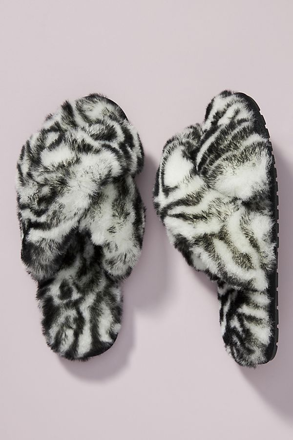 lou and grey emu slippers