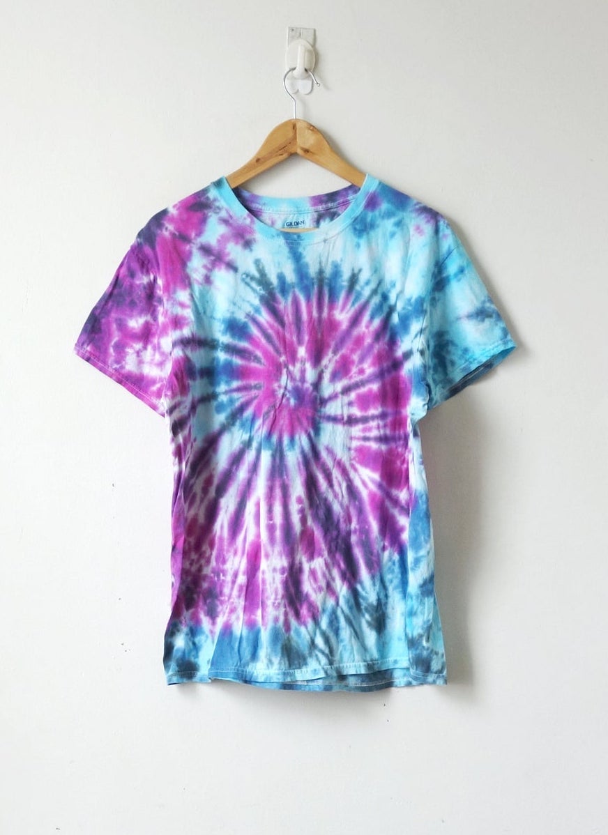 mens vintage tie dye t shirt
