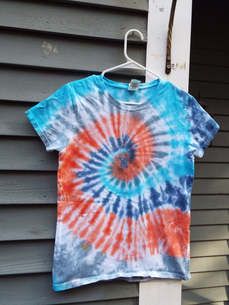 hippie tie dye shirt