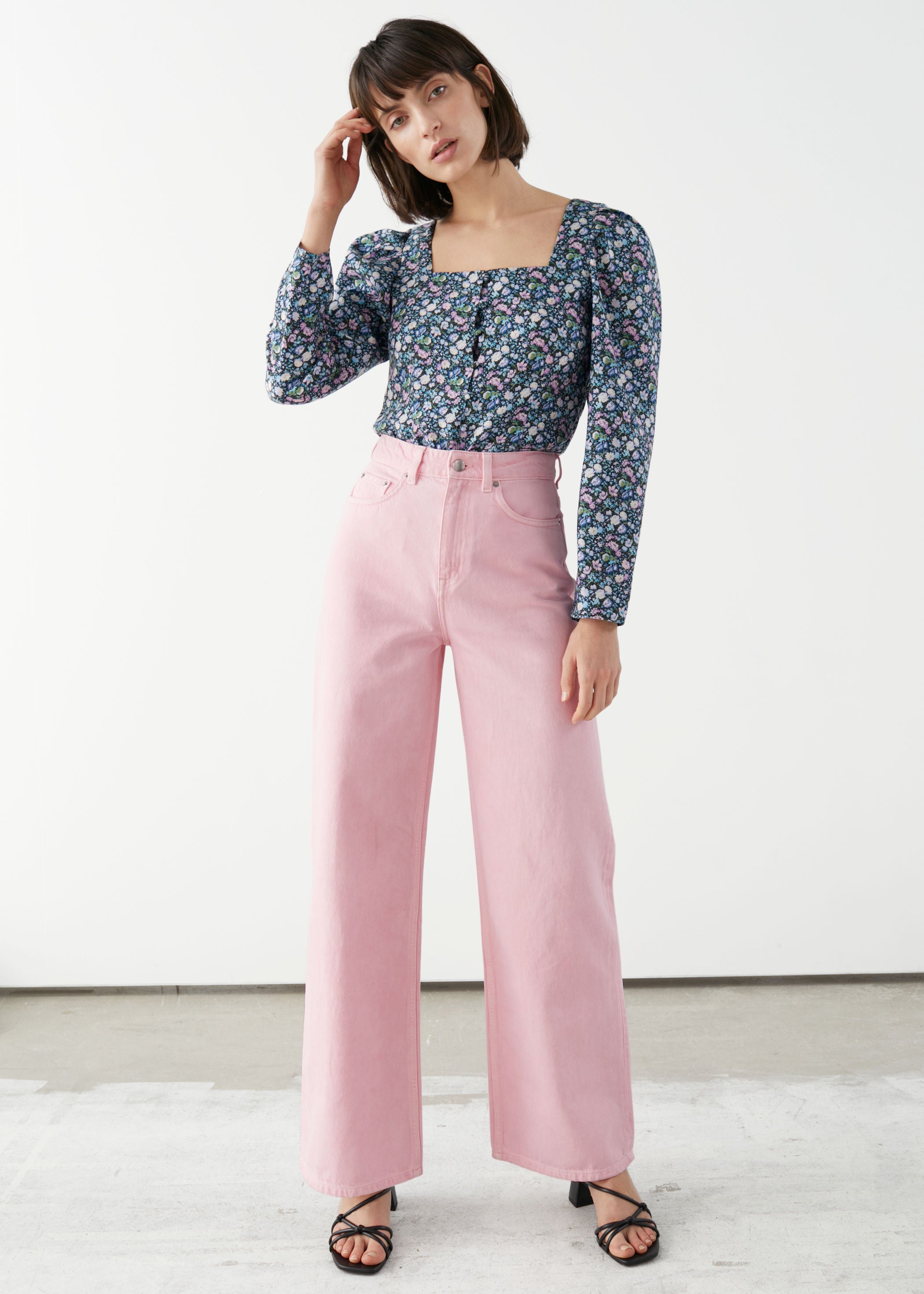 weekday voyage loved white jeans