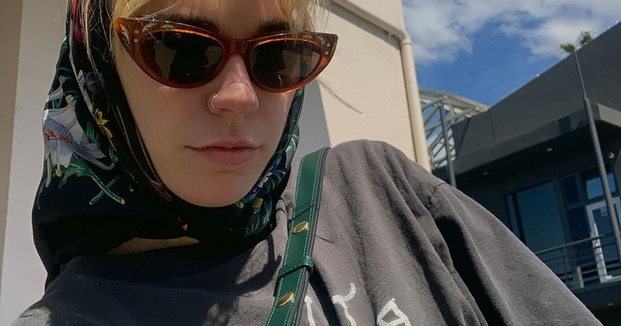 How To Wear A Silk Headscarf