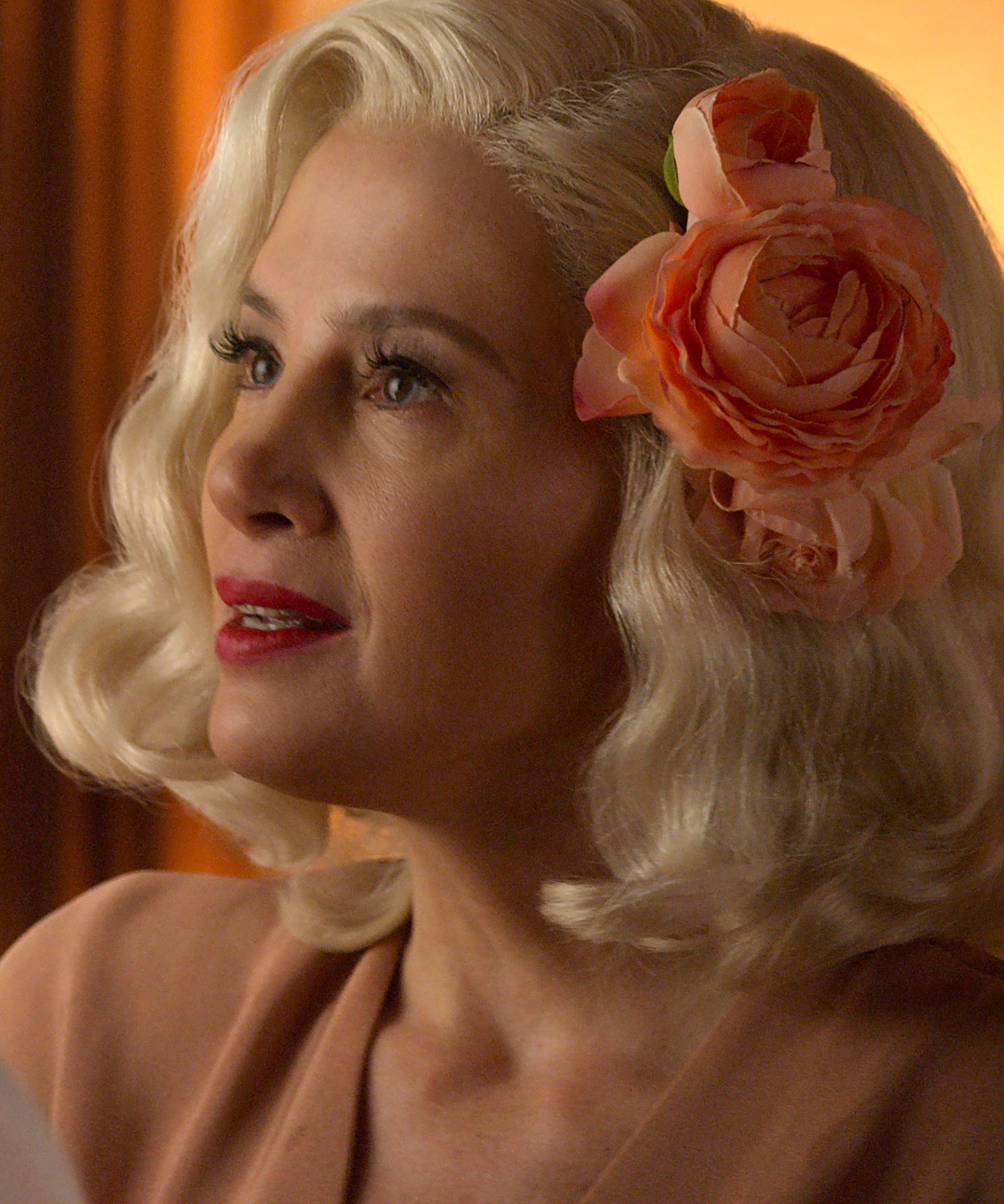 History Of Mira Sorvino Character Jeanne On Hollywood