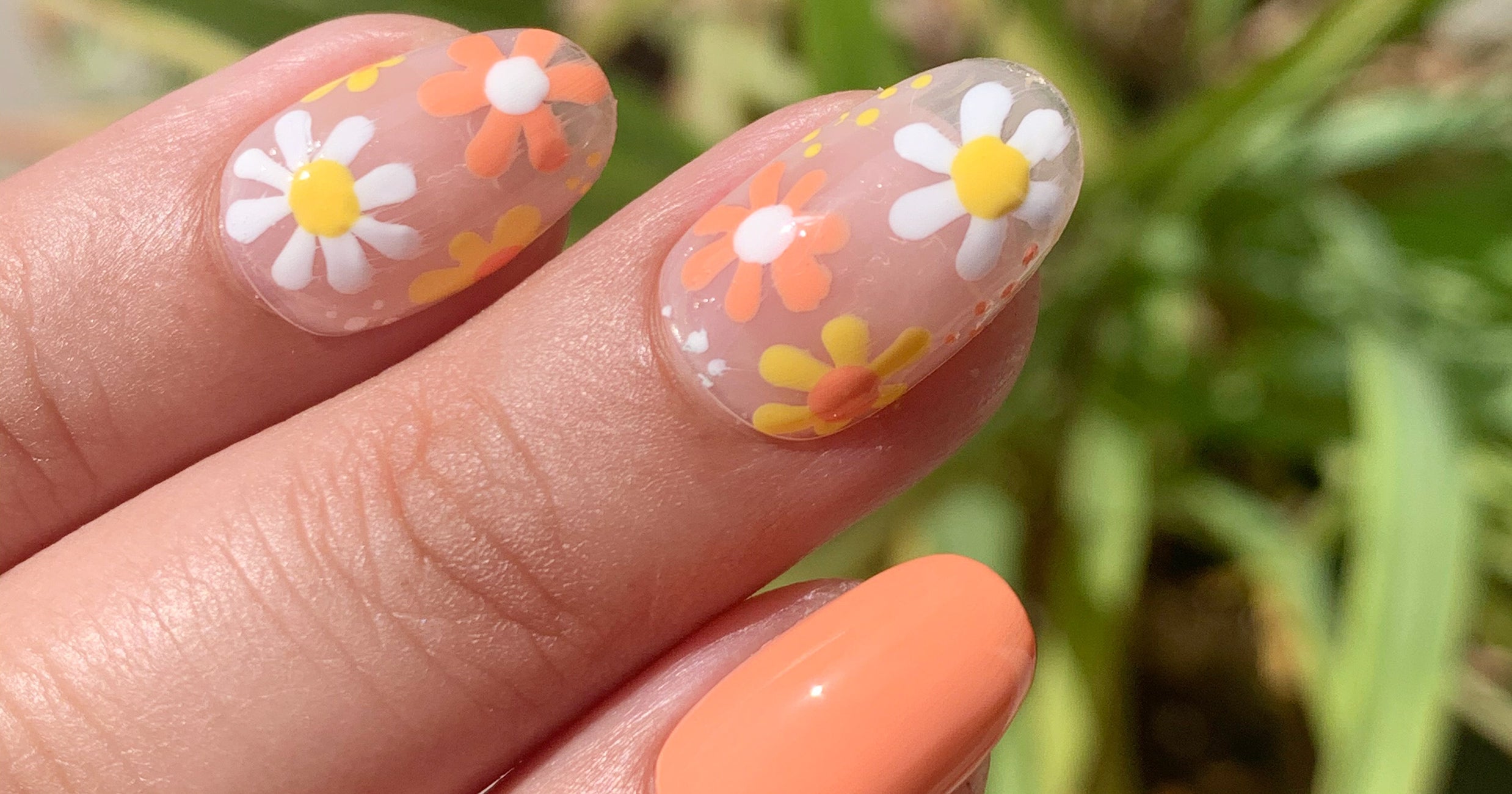 2. Marc Jacobs Daisy Nail Art Designs - wide 1