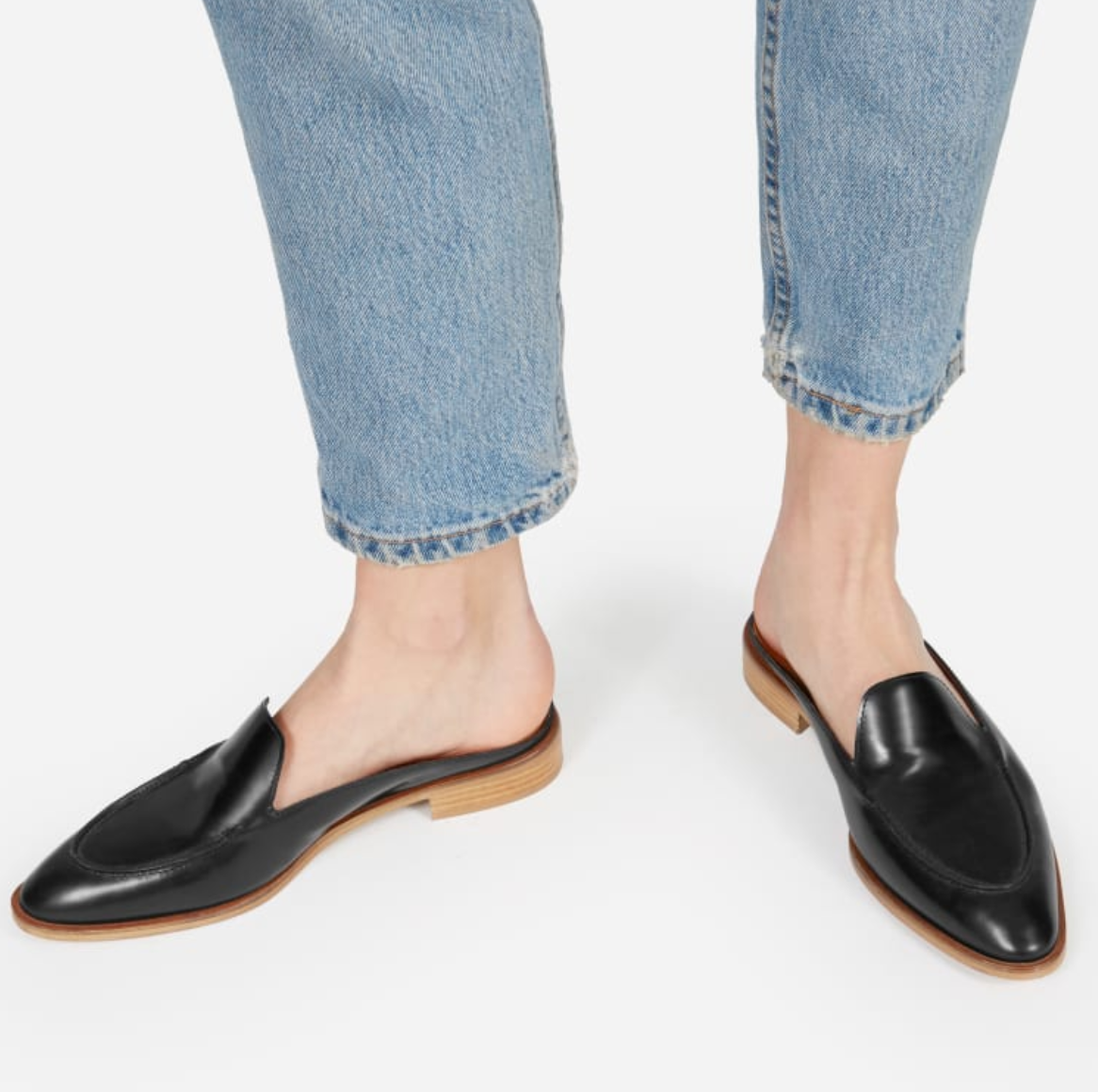 everlane woven mule