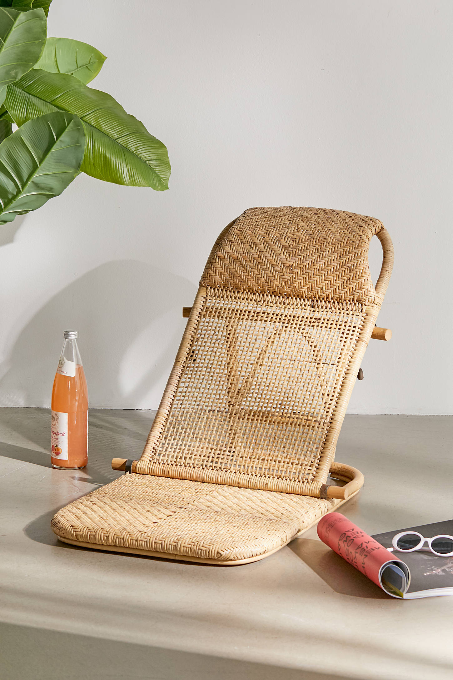 rattan fold up chair