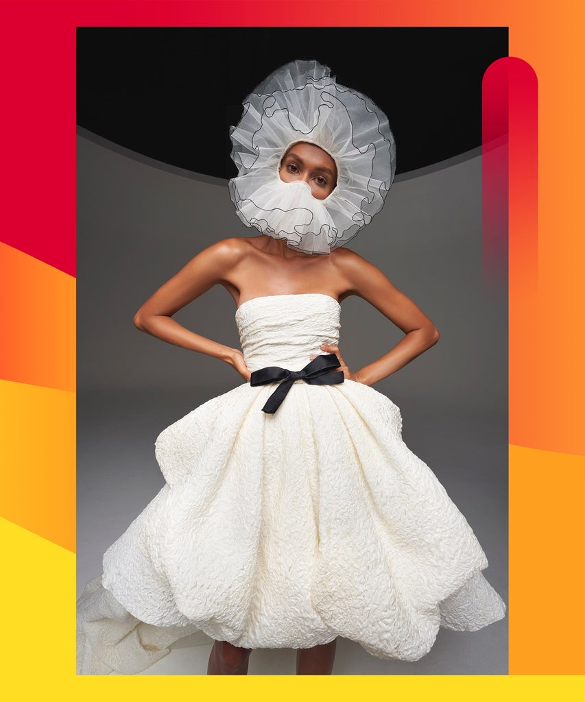 Bridal Masks & Taffeta Bows Reign Supreme At Giambattista Valli Bridal Masks Taffeta Bows Reign Supreme Giambattista Valli,