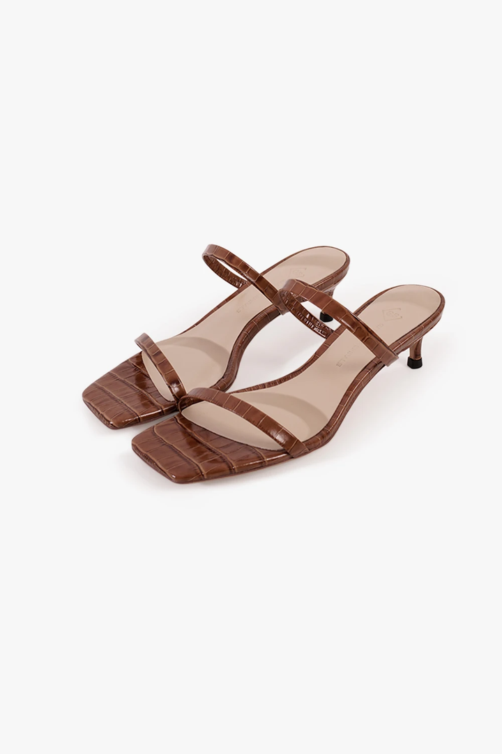 90s square 2025 toe sandals