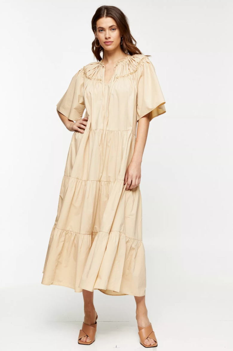 Oversized Dresses House,