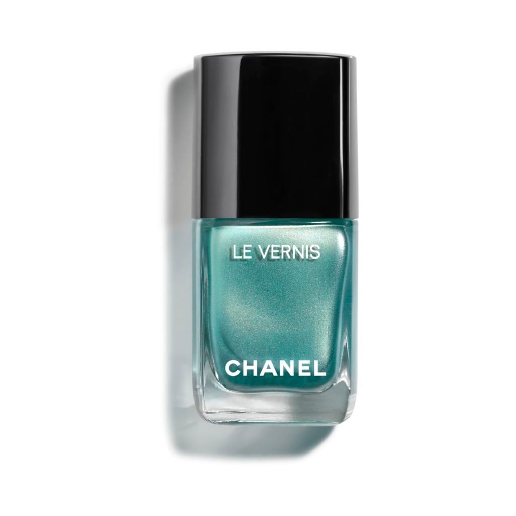 Chanel + Chanel Longwear Nail Colour Le Vernis Radiant Verde
