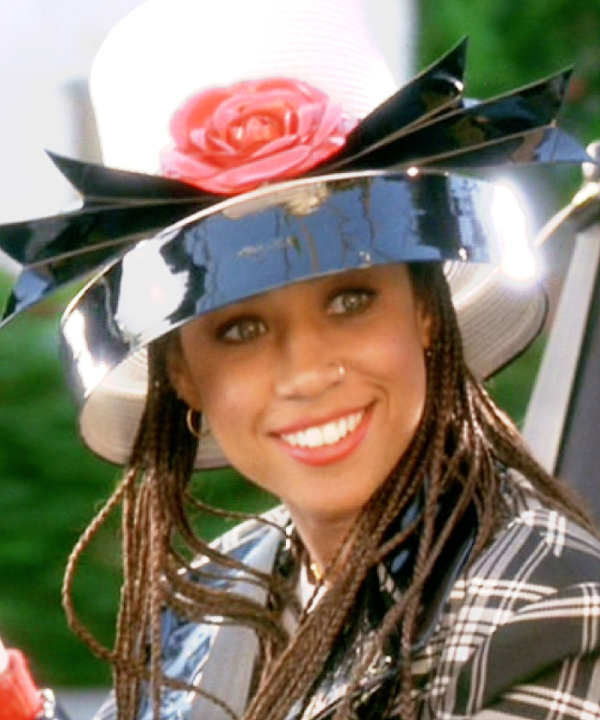 Trendy 90 s Hair Accessories Straight From Clueless