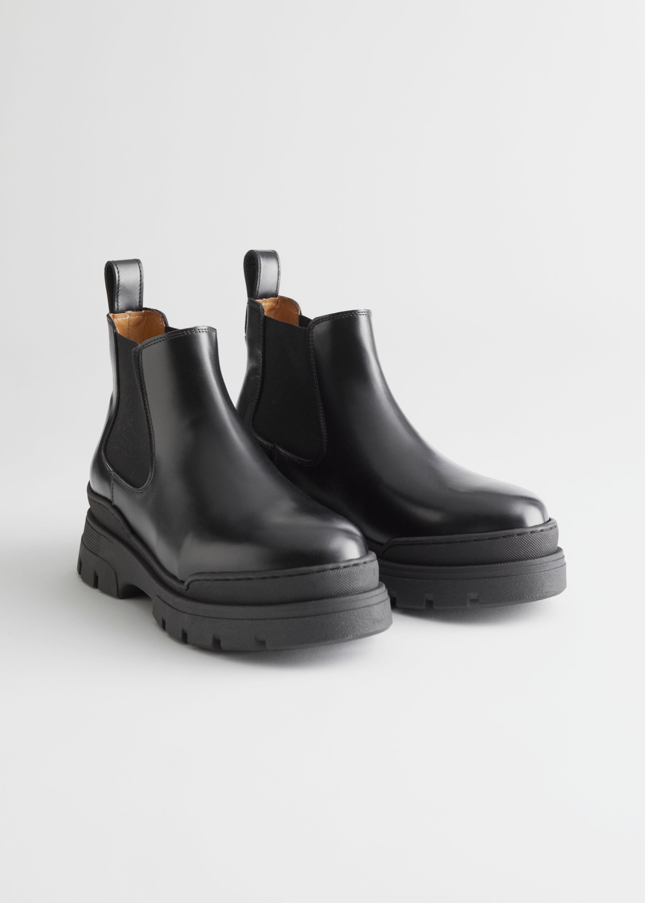 & other stories leather chelsea boots