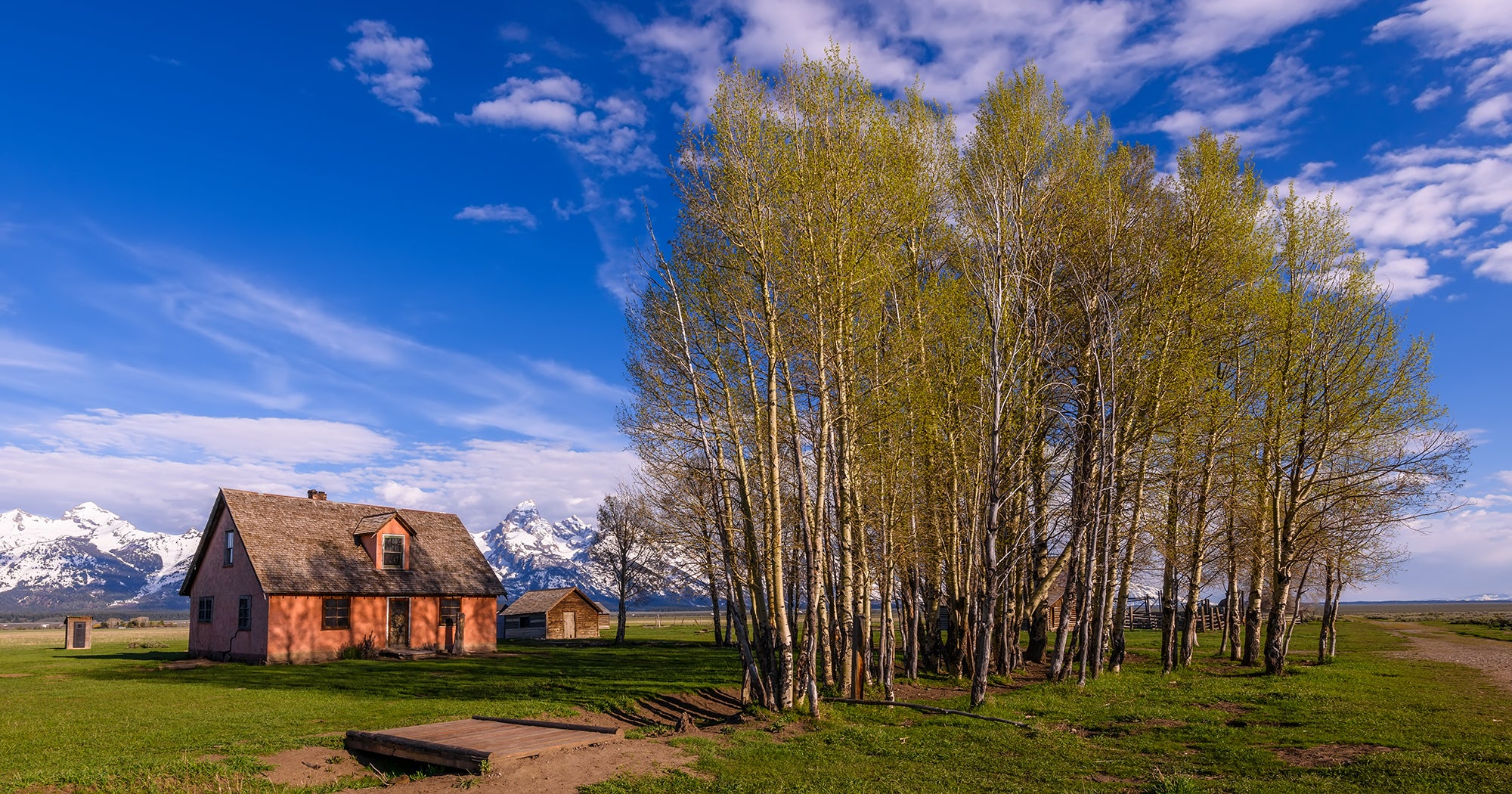 17 Incredible Airbnbs Near National Parks Worth Booking ASAP