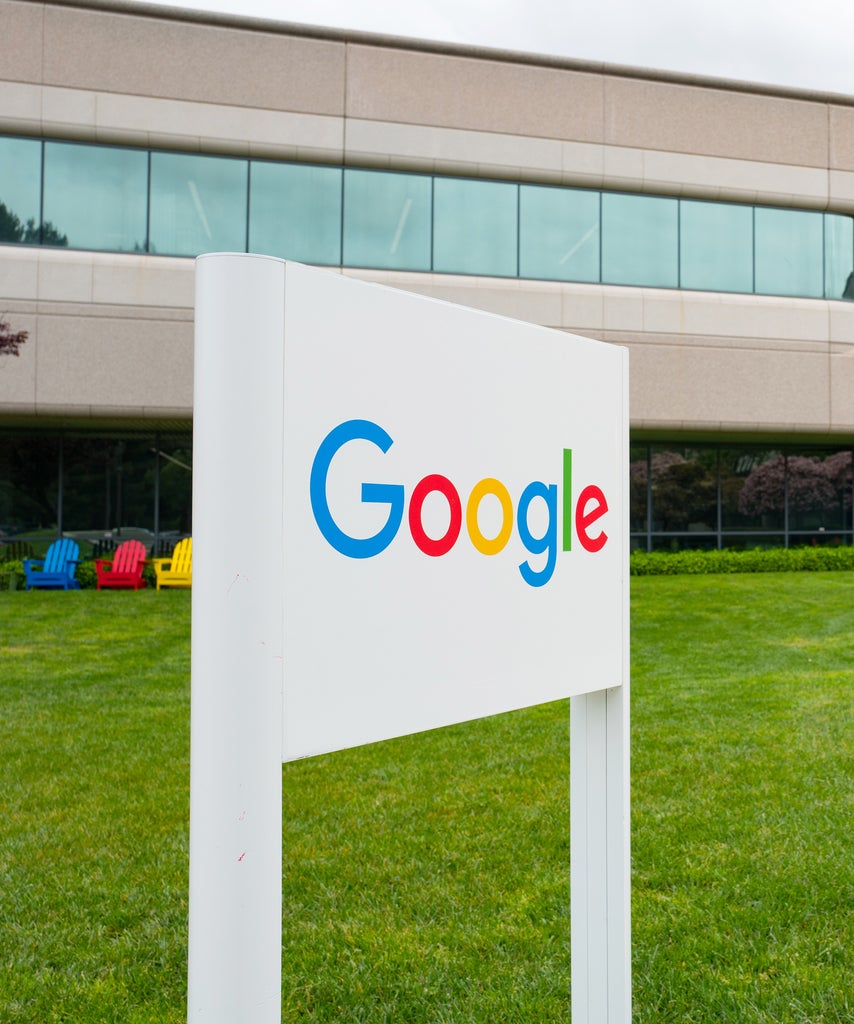 Google Employees Will Work From Home Until At Least Next Summer