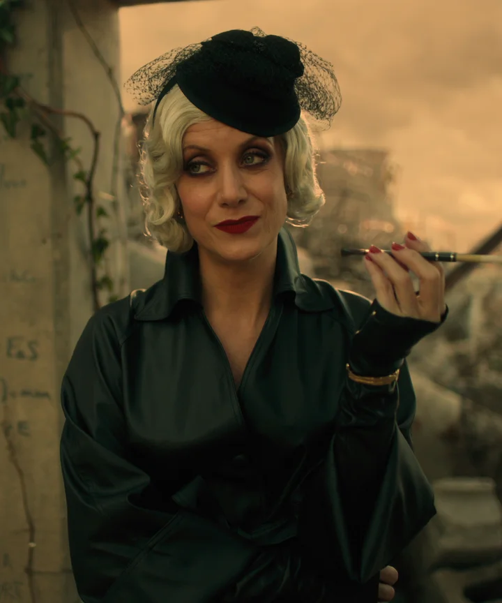 What Really Happened To Handler In Umbrella Academy S2