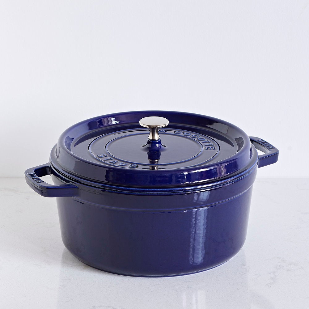 Staub + Cast Iron Round Cocotte(2.75qt)