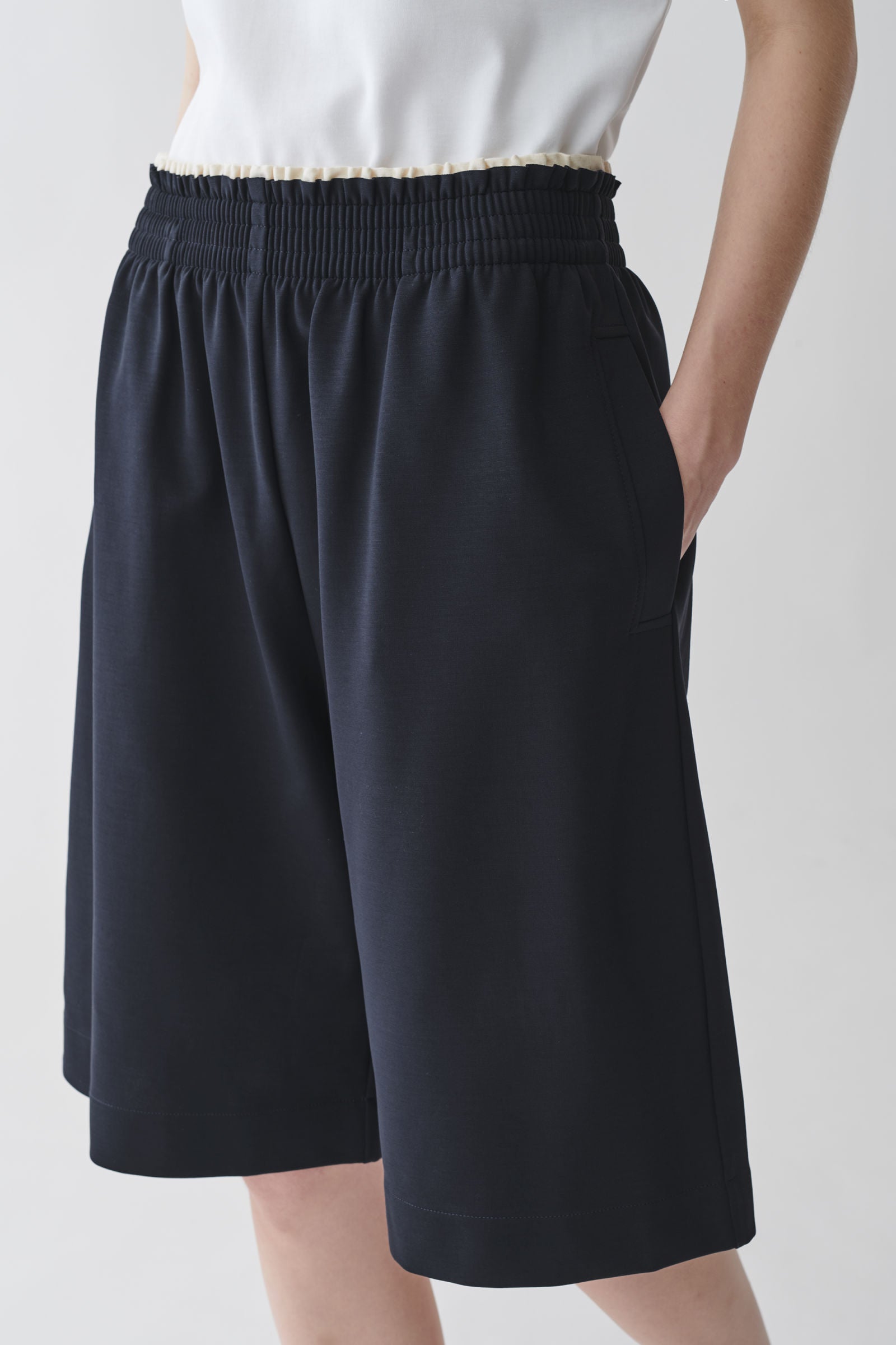 COS + Jersey Knee-Length Shorts