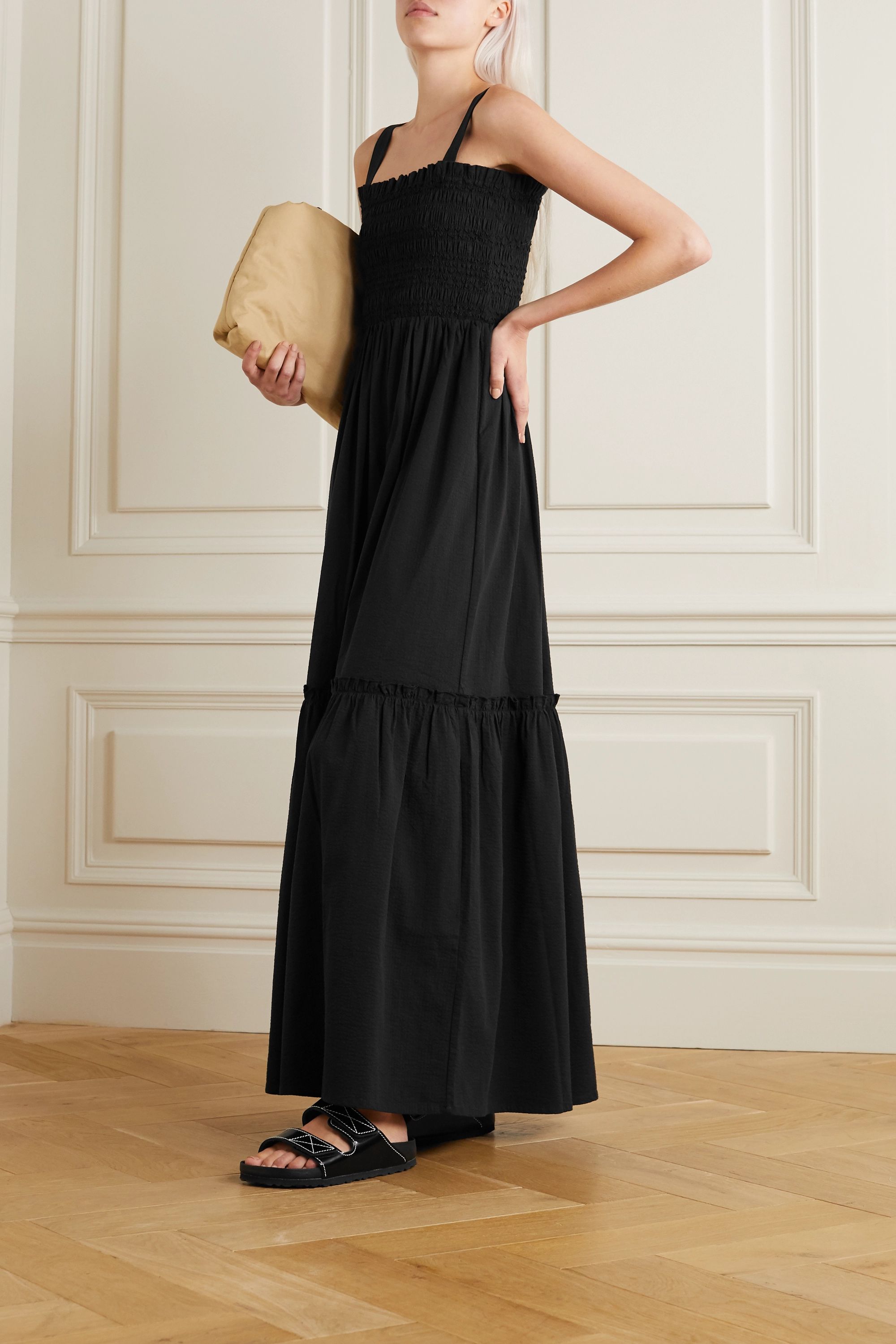 9952158.jpg?format=webp&width=
