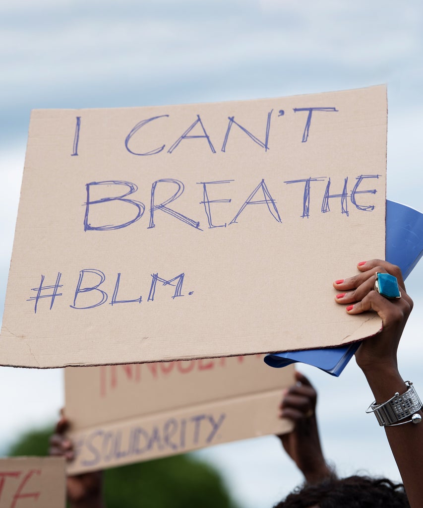A New Video Shows A Man In Custody Pleading To Officers “I Can’t Breathe” Before He Died New Video Shows Custody Pleading Officers I Can’t Breathe,