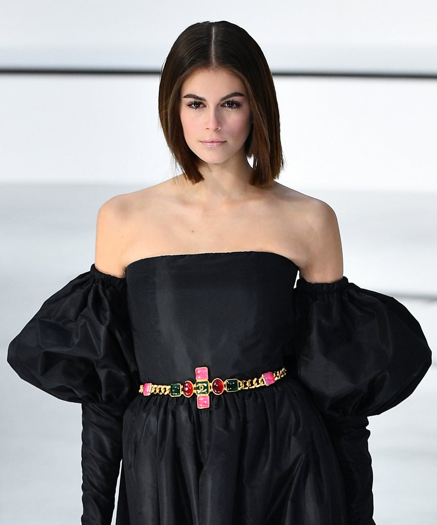 Kaia Gerber Just Dyed Her Hair Pink,