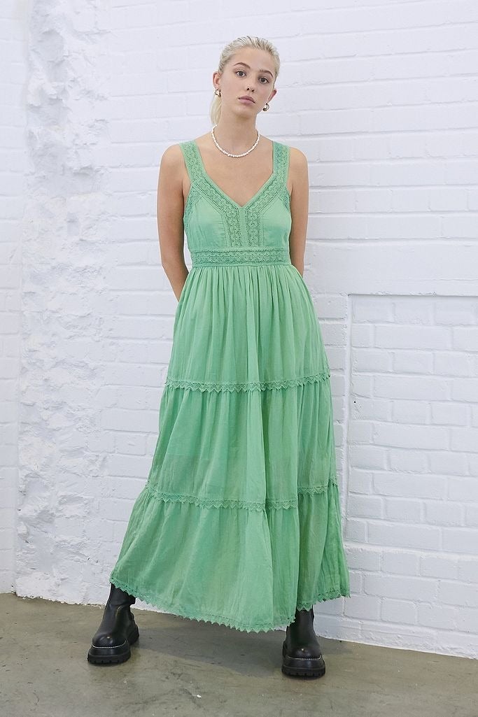 urban outfitters lace dress