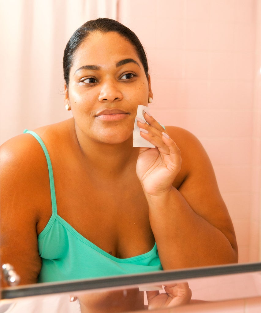 Why People Are Syncing Their Skincare To Their Menstrual Cycles