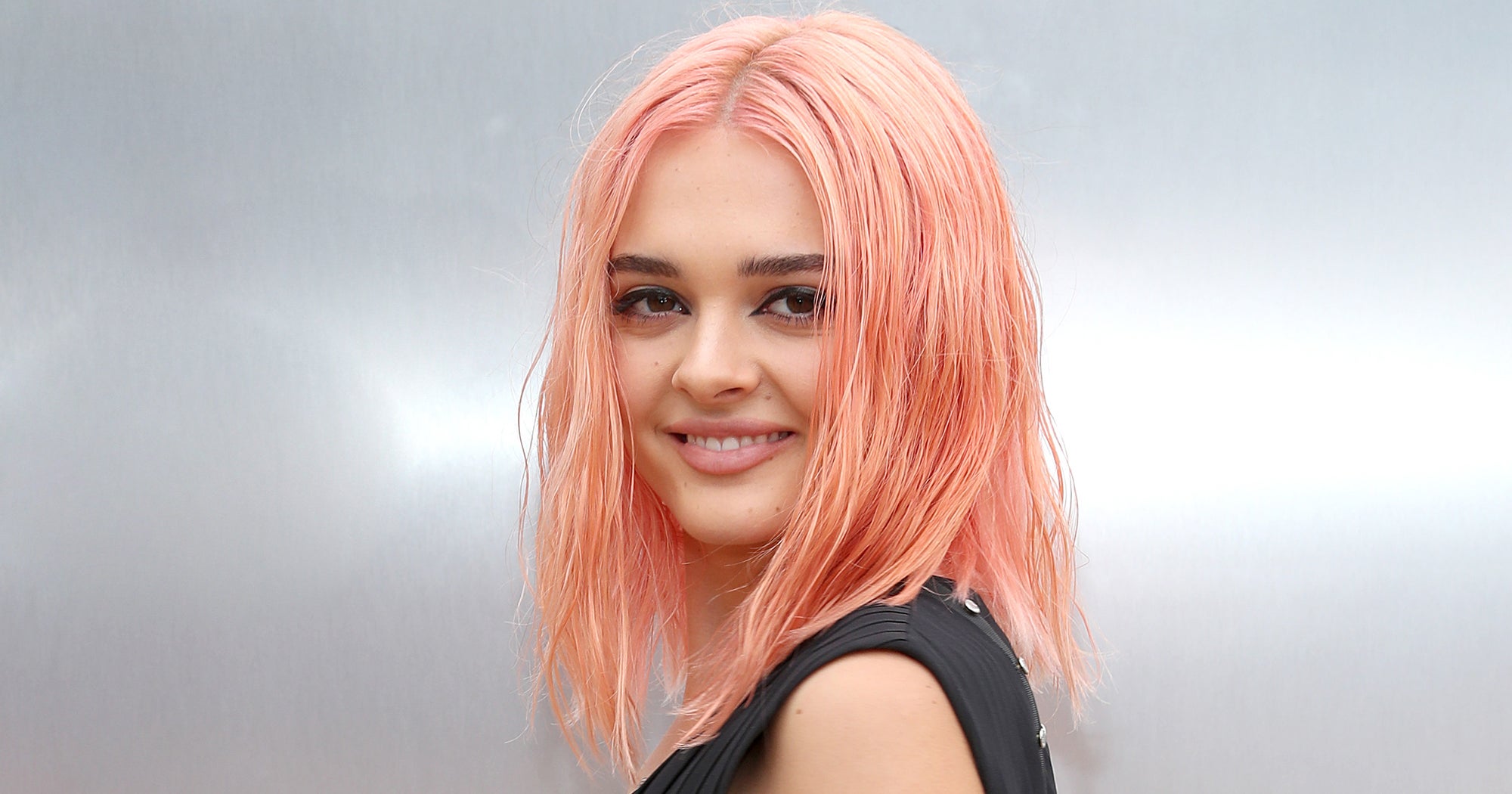 Golden Peach Is Pastel Pink Hair Color Trend For Fall
